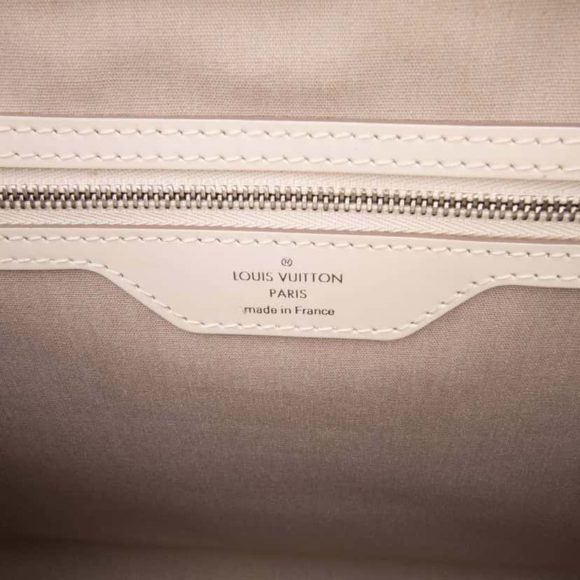 Louis Vuitton Epi Brea MM White Leather Good condition - Box View