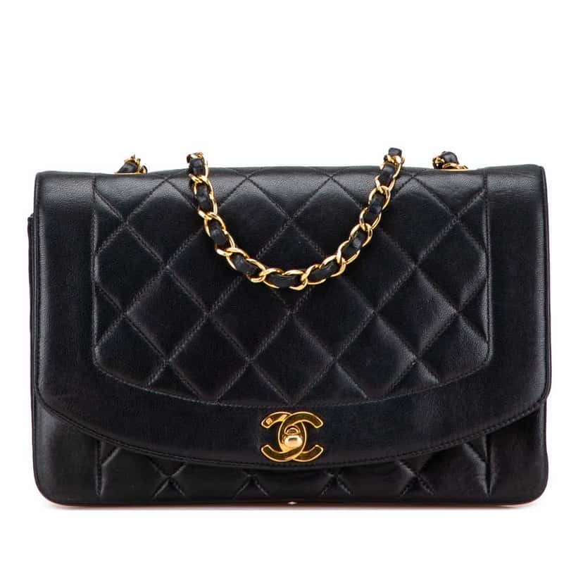 Chanel Medium Lambskin Diana Flap Black Leather Good condition - Front View
