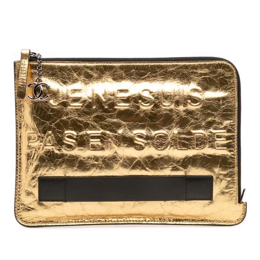 Chanel Metallic Lambskin Je Ne Suis Pas En Solde Clutch Gold Leather Very good condition - Front View