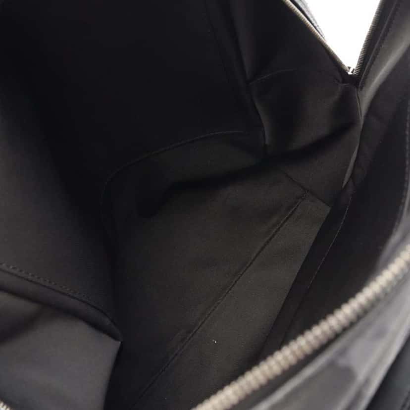 Louis Vuitton Nigo Monogram Eclipse Stripes Heart Modular Utilitary Backpack Grey Canvas Good condition - Inside View