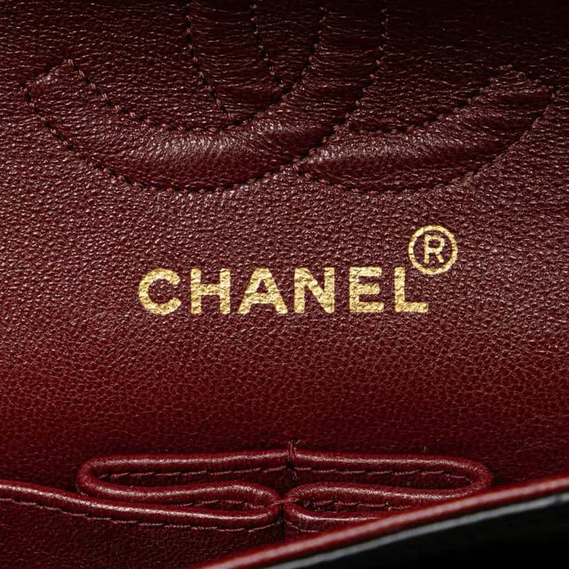 Chanel Small Classic Lambskin Double Flap Black Leather Good condition - Box View