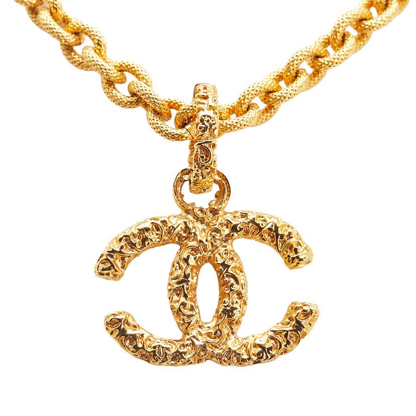 Chanel Lava Collection CC 24K Yellow Gold Pendant Necklace Gold Gold Good condition - Front View