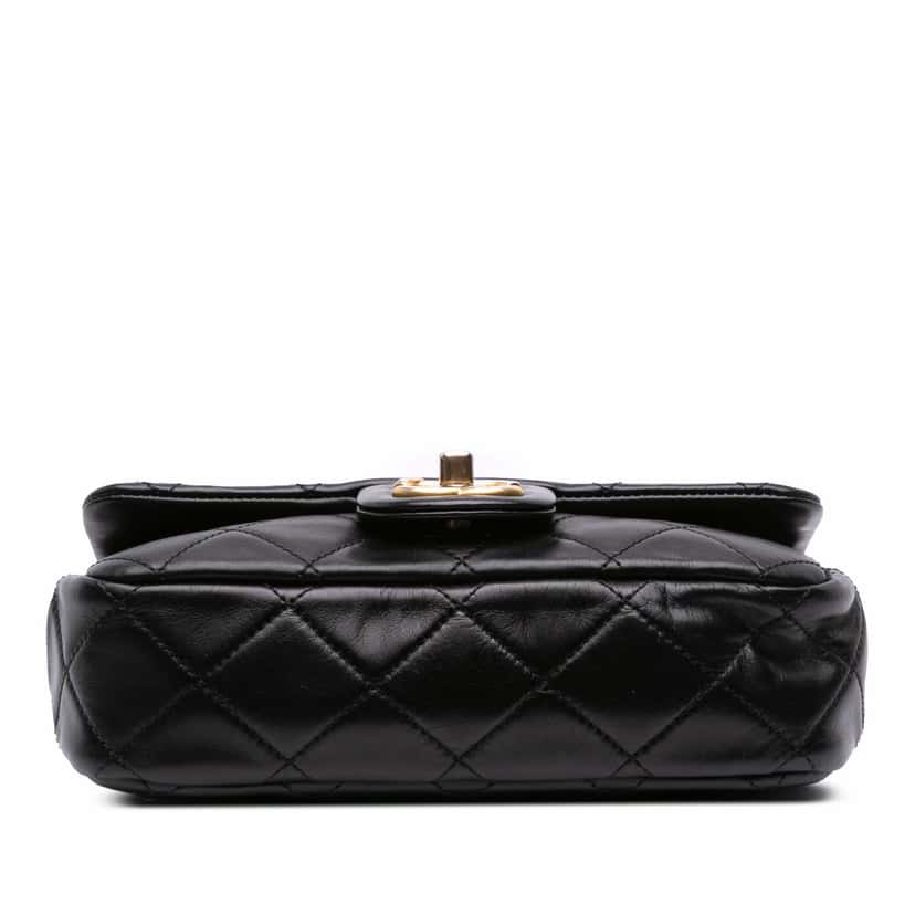 Chanel Mini Quilted Calfskin Crystal Pearls Chain Flap Black Leather Good condition - Inside View