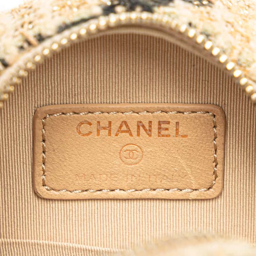 Chanel Tweed 19 Round Clutch with Chain and Coin Purse Brown Tweed Very good condition - Box View