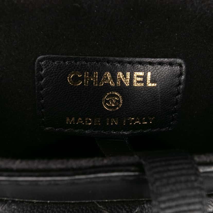 Chanel CC Quilted Lambskin Chain Around Phone Holder Black Leather Good condition - Box View