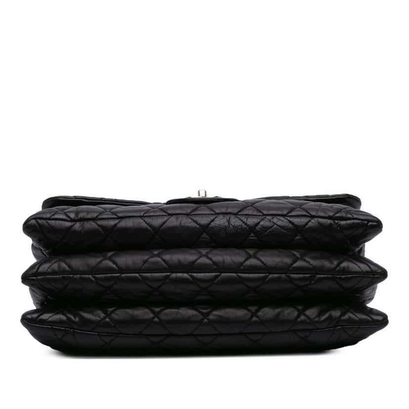 Chanel Maxi Quilted Lambskin 3 Flap Black Leather Good condition - Inside View