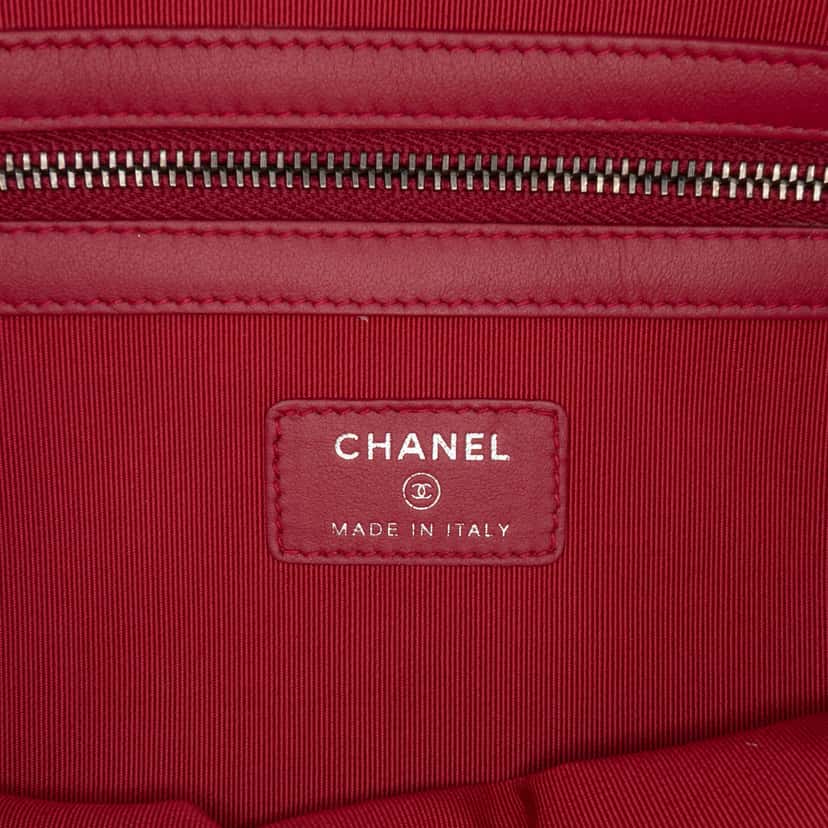 Chanel Large Aged Calfskin Gabrielle O Case Clutch Black Leather Good condition - Box View