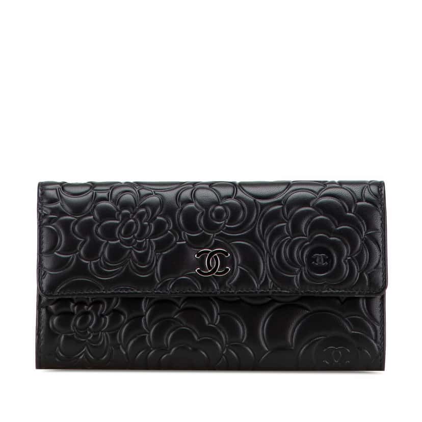 Chanel CC Lambskin Embossed Camellia Flap Wallet Black Leather Good condition - Front View