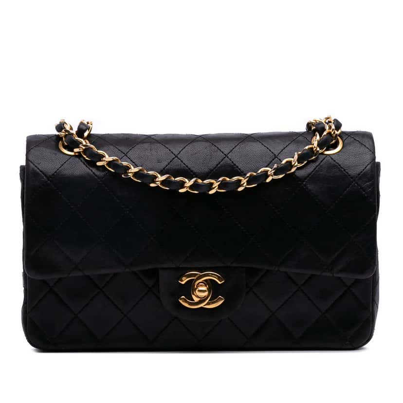 Chanel Small Classic Lambskin Double Flap Black Leather Good condition - Front View