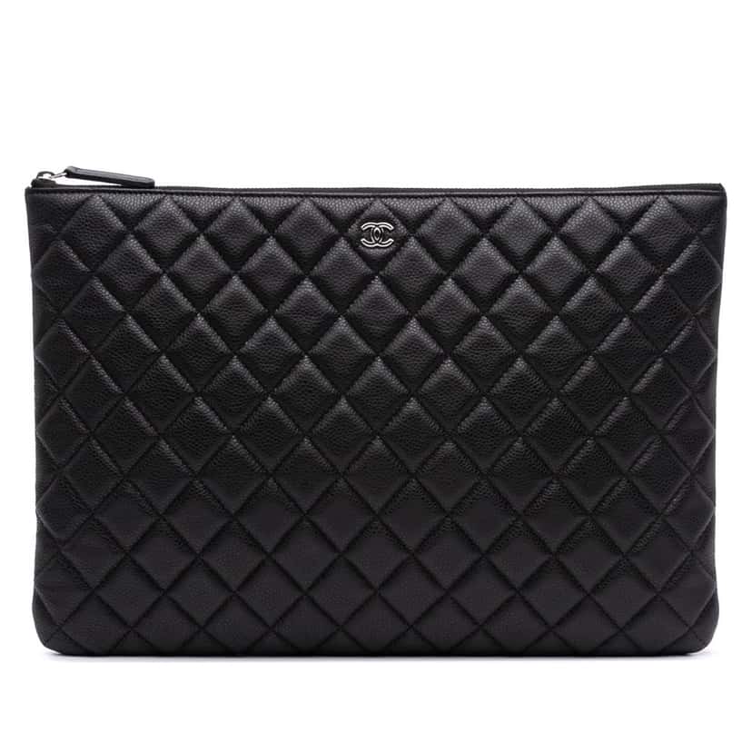 Chanel Large Quilted Caviar O Case Clutch Black Leather Good condition - Front View