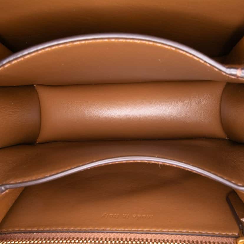 Celine Small Calfskin Classic Box Brown Leather Good condition - Model View