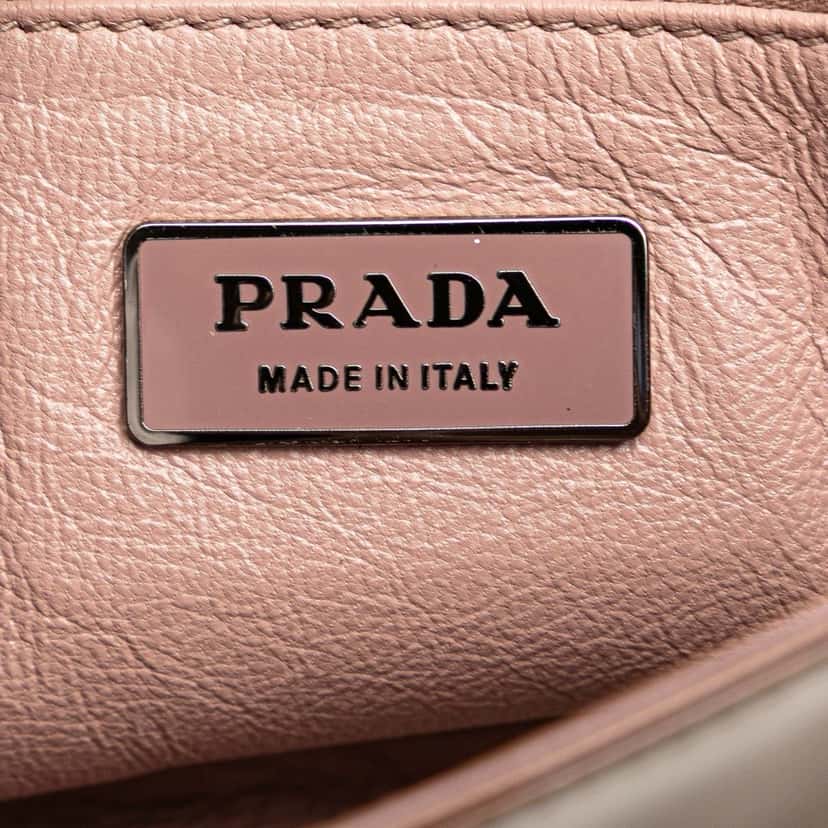 Prada Patent Tassel Shoulder Bag Brown Leather Good condition - Box View
