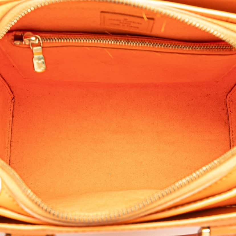 Louis Vuitton Epi Pont Neuf Orange Leather Fair condition - Model View