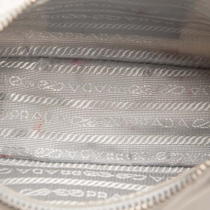 Prada Re Nylon Re Edition 2005 Satchel Grey Good condition - Model View