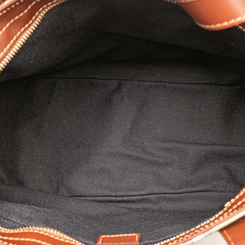Burberry Haymarket Check Coated Canvas Tote Brown Canvas Good condition - Model View