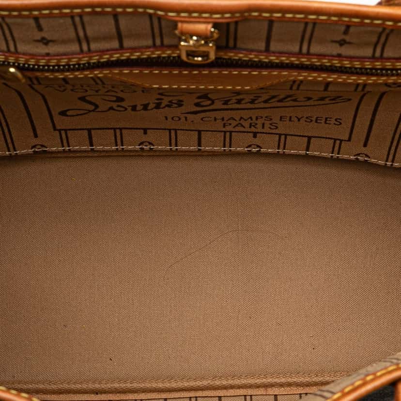 Louis Vuitton Monogram Neverfull PM Brown Canvas Good condition - Model View