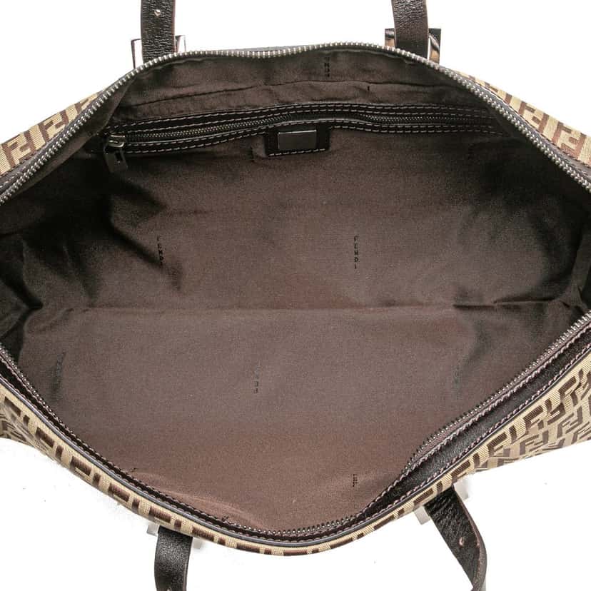 Fendi Zucchino Canvas Handbag Brown Canvas Good condition - Model View