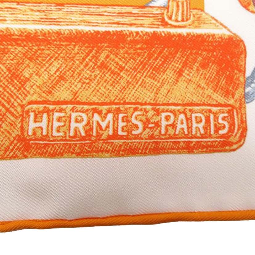Hermès Gavroche Chevaloscope Neon Pointille Silk Scarf Yellow Silk Good condition - Back View