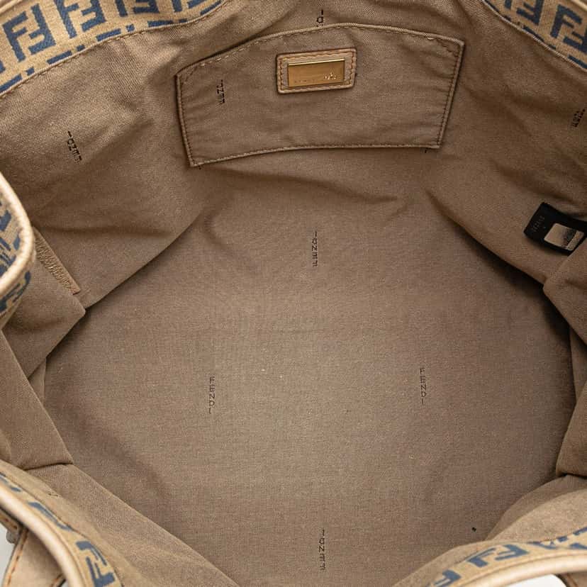 Fendi Zucchino Canvas Tote Brown Canvas Good condition - Model View