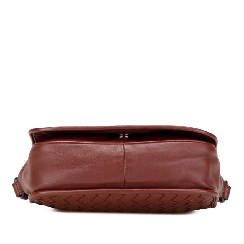 Bottega Veneta Nappa Intrecciato Flap Crossbody Red Leather Very good condition - Inside View