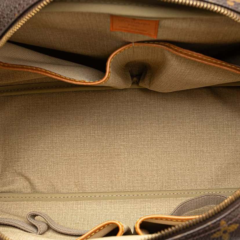 Louis Vuitton Monogram Deauville Brown Canvas Good condition - Model View