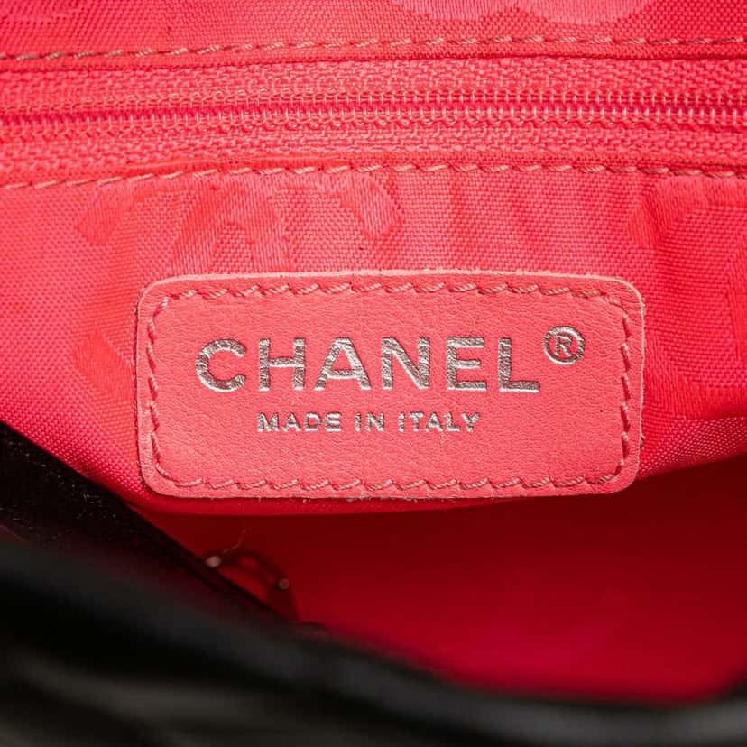 Chanel Small Quilted Lambskin Cambon Ligne Tote Black Leather Good condition - Box View