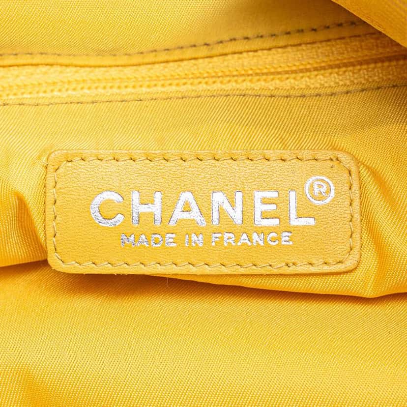 Chanel New Travel Line Nylon Handbag Yellow Good condition - Box View