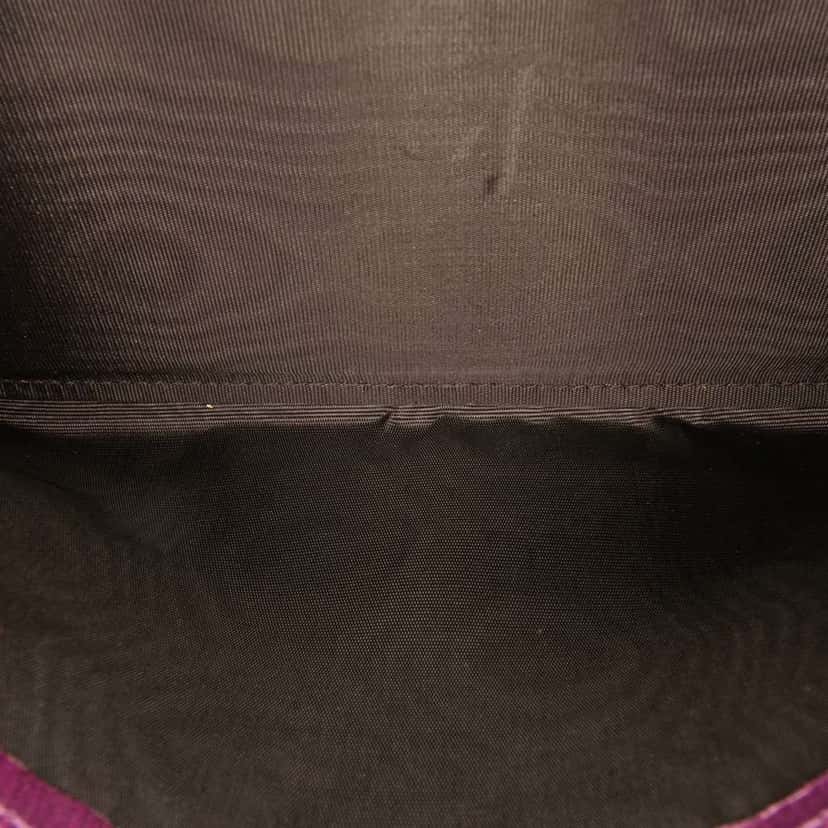 Yves Saint Laurent Leather Chyc Ligne Travel Wallet Purple Leather Good condition - Model View