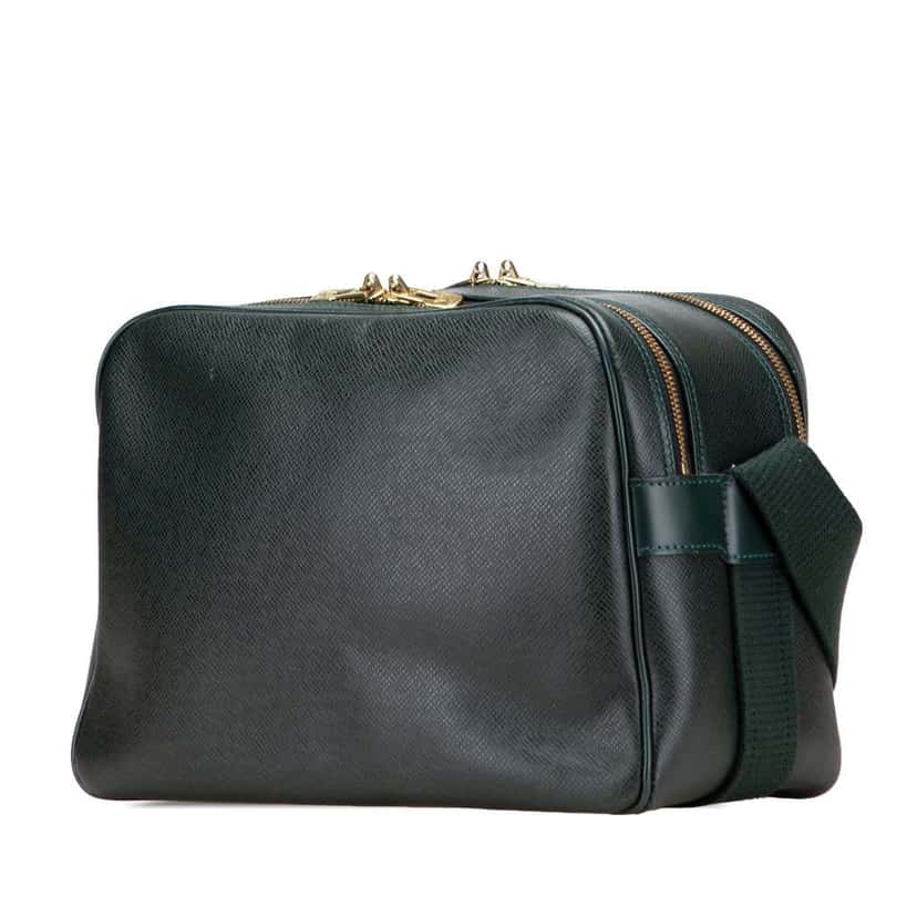Louis Vuitton Taiga Reporter PM Green Leather Good condition - Back View