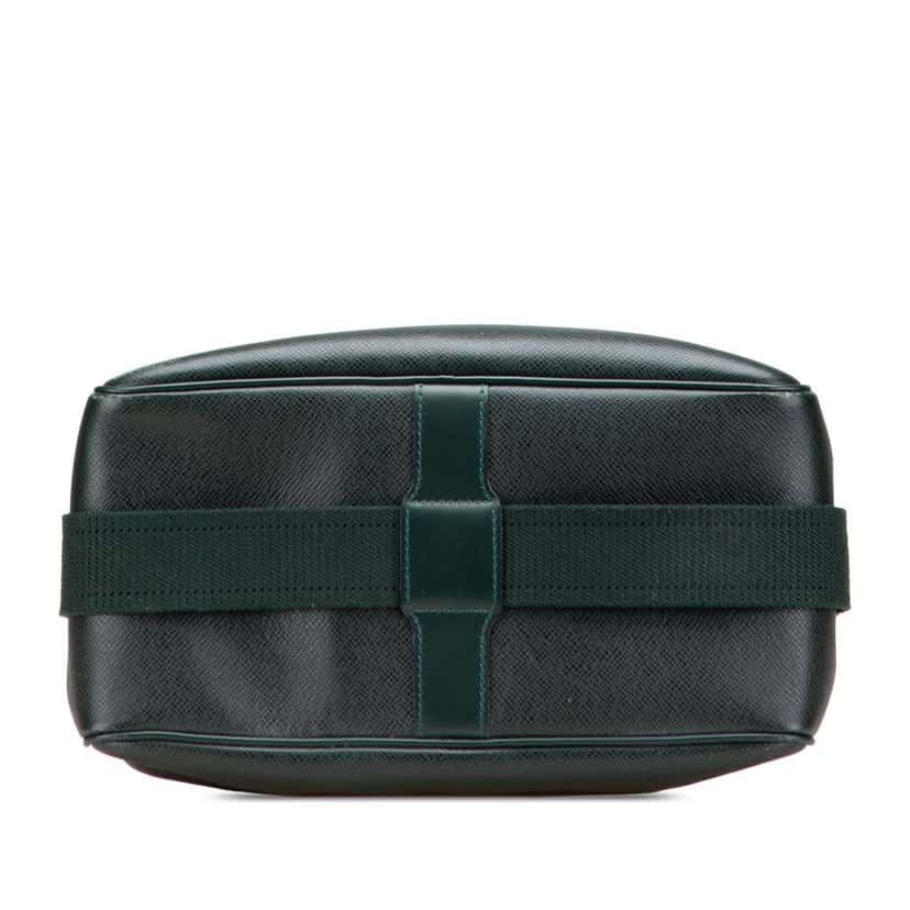 Louis Vuitton Taiga Reporter PM Green Leather Good condition - Inside View