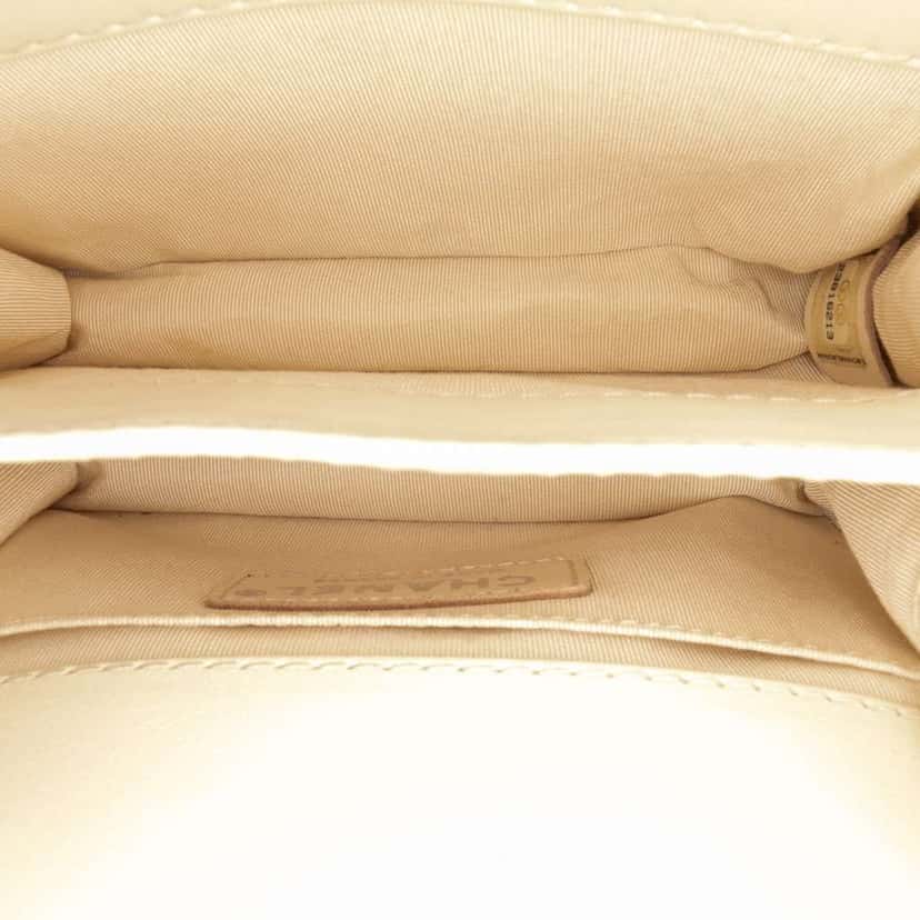 Chanel Small Calfskin Braided Chic Flap White Leather Good condition - Model View