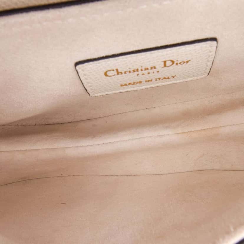 Dior Mini Grained Calfskin Saddle Bag White Leather Good condition - Model View