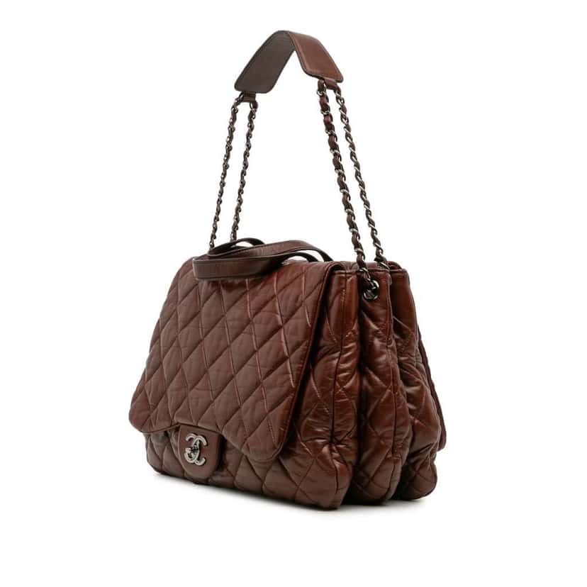 Chanel Maxi Quilted Lambskin 3 Tote Red Leather Good condition - Back View
