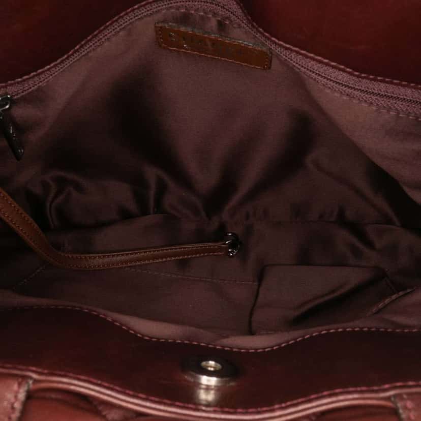 Chanel Maxi Quilted Lambskin 3 Tote Red Leather Good condition - Model View