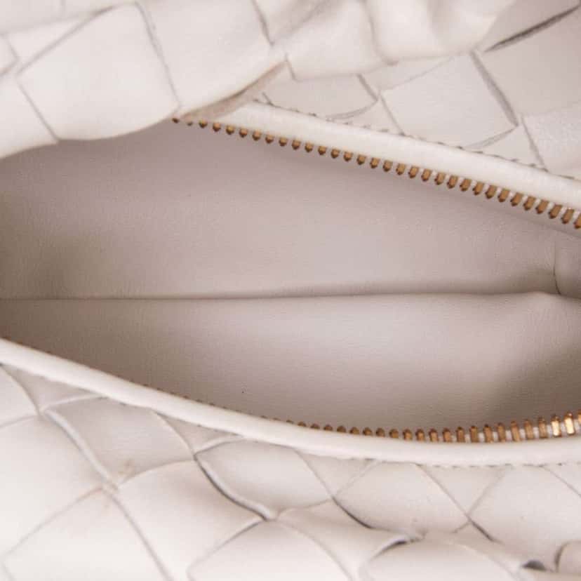 Bottega Veneta Mini Nappa Intrecciato Jodie White Leather Good condition - Model View