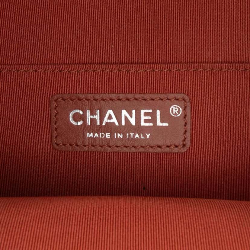 Chanel Paris-Hamburg Small Chevron Calfskin Double Camera Case Red Leather Good condition - Box View