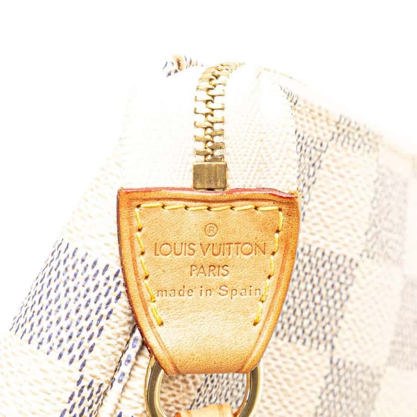 Louis Vuitton Damier Azur Pochette Accessoires White Canvas Good condition - Box View