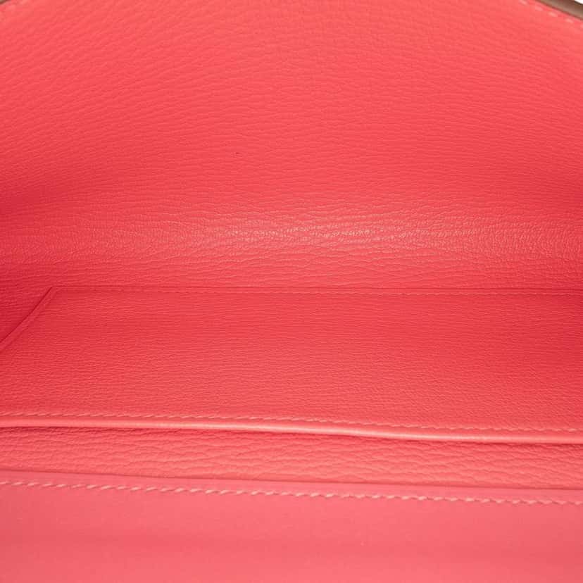 Hermès Tadelakt Medor Clutch 23 Pink Leather Good condition - Model View