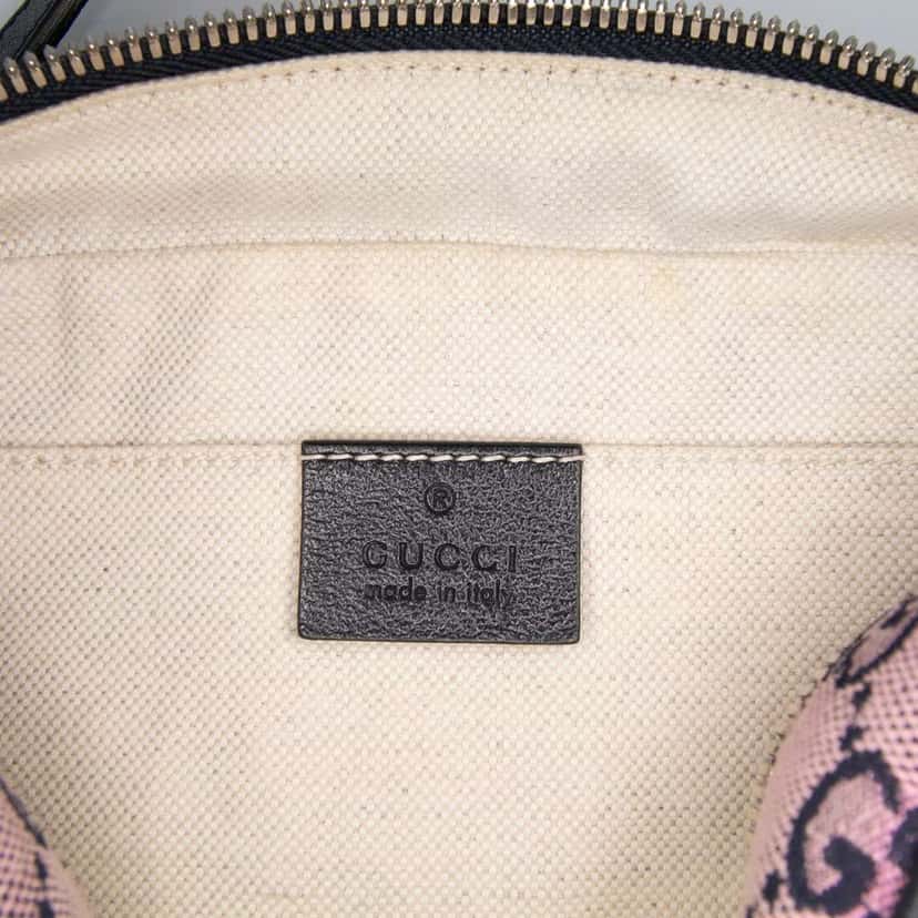 Gucci Small GG Marmont Matelasse Canvas Crossbody Pink Canvas Good condition - Box View
