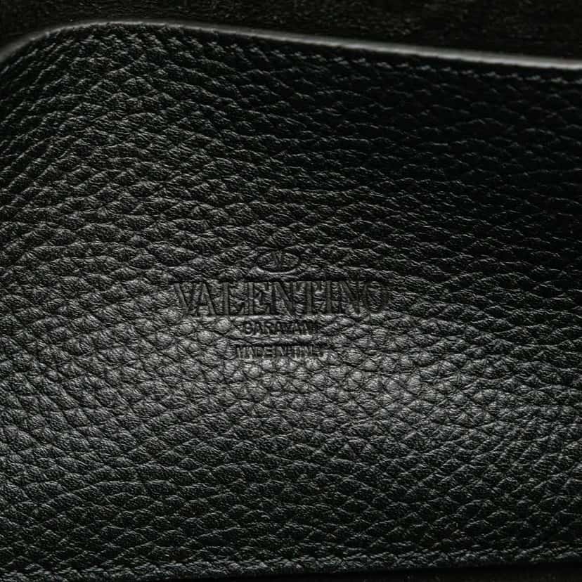 Valentino Medium Pebbled Calfskin Rockstud Flip Lock Crossbody Black Leather Good condition - Box View