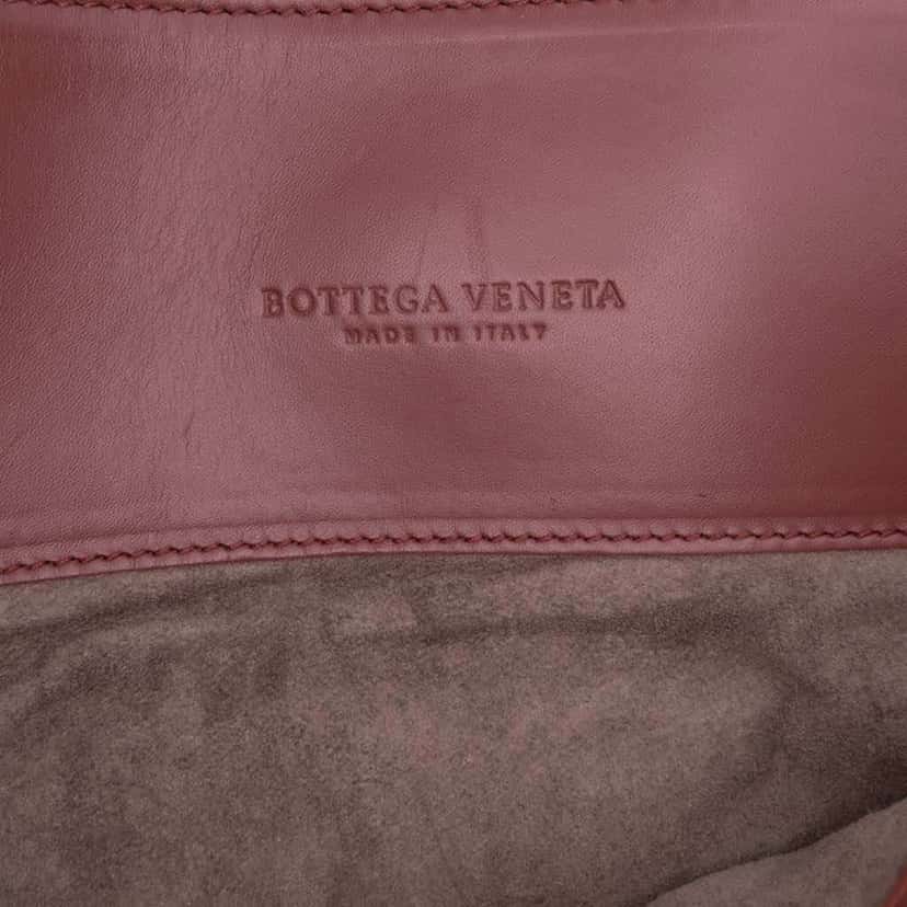 Bottega Veneta Medium Nappa Intrecciato Roma Tote Red Leather Good condition - Box View