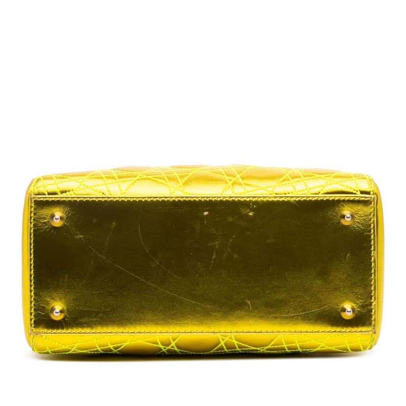 Dior Anselm Reyle Medium Metallic Lambskin Cannage Lady Dior Yellow Leather Good condition - Inside View