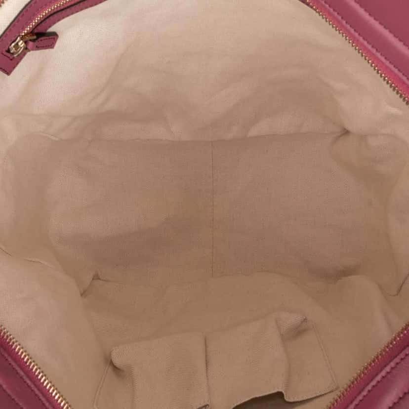 Gucci Guccissima Bree Tote Pink Leather Good condition - Model View