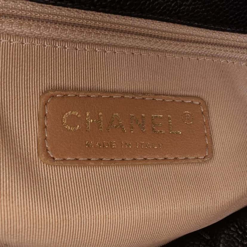 Chanel Caviar Wild Stitch Flap Black Leather Good condition - Box View
