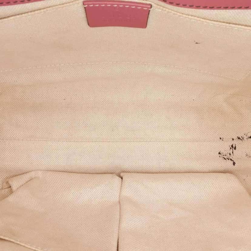 Gucci Medium Guccissima Emily Shoulder Bag Pink Leather Good condition - Model View