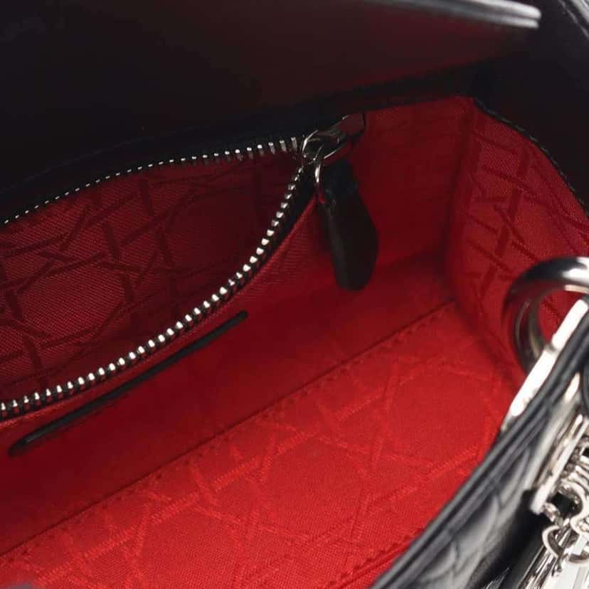 Dior Mini Lambskin Cannage Lady Dior Black Leather Good condition - Inside View