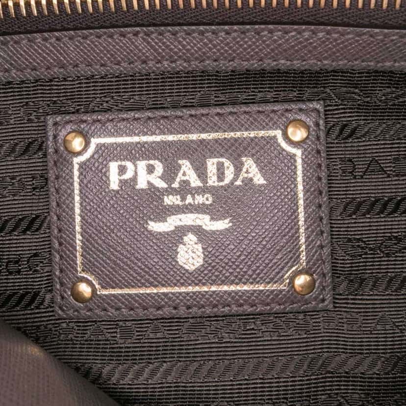 Prada Saffiano Frame Handbag Grey Leather Good condition - Box View