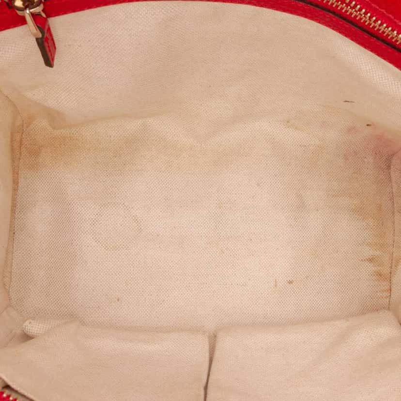 Gucci Mini Leather Swing Satchel Red Leather Good condition - Model View