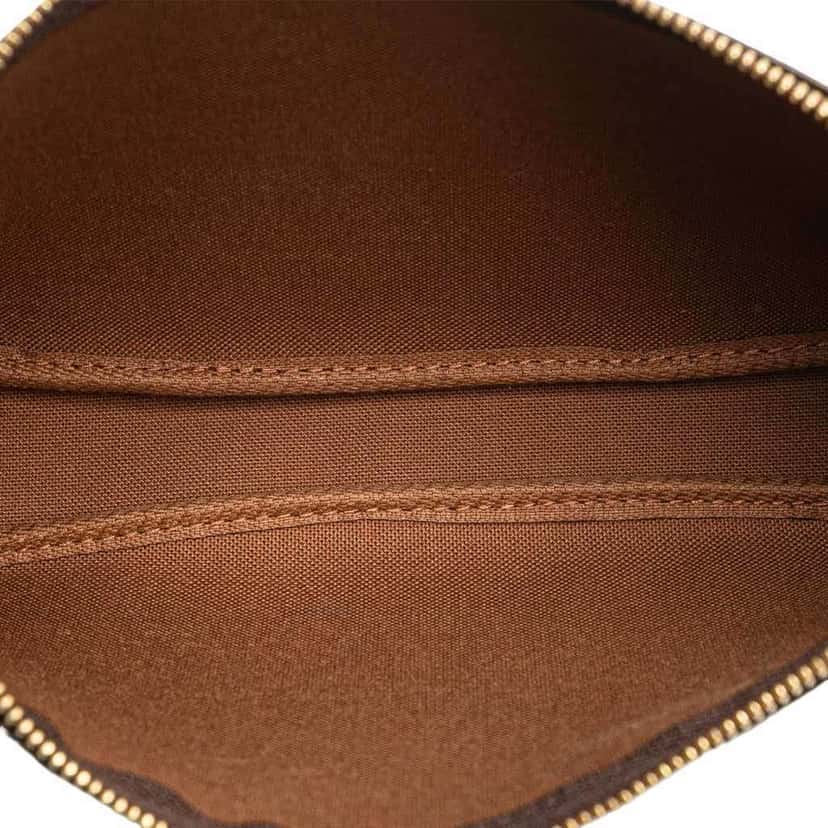 Louis Vuitton Monogram Pochette Accessoires Brown Canvas Good condition - Model View