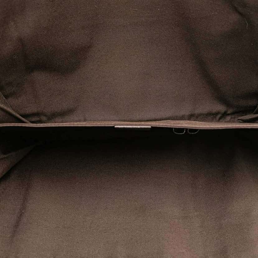 Gucci GG Supreme Portfolio Brown Canvas Good condition - Model View